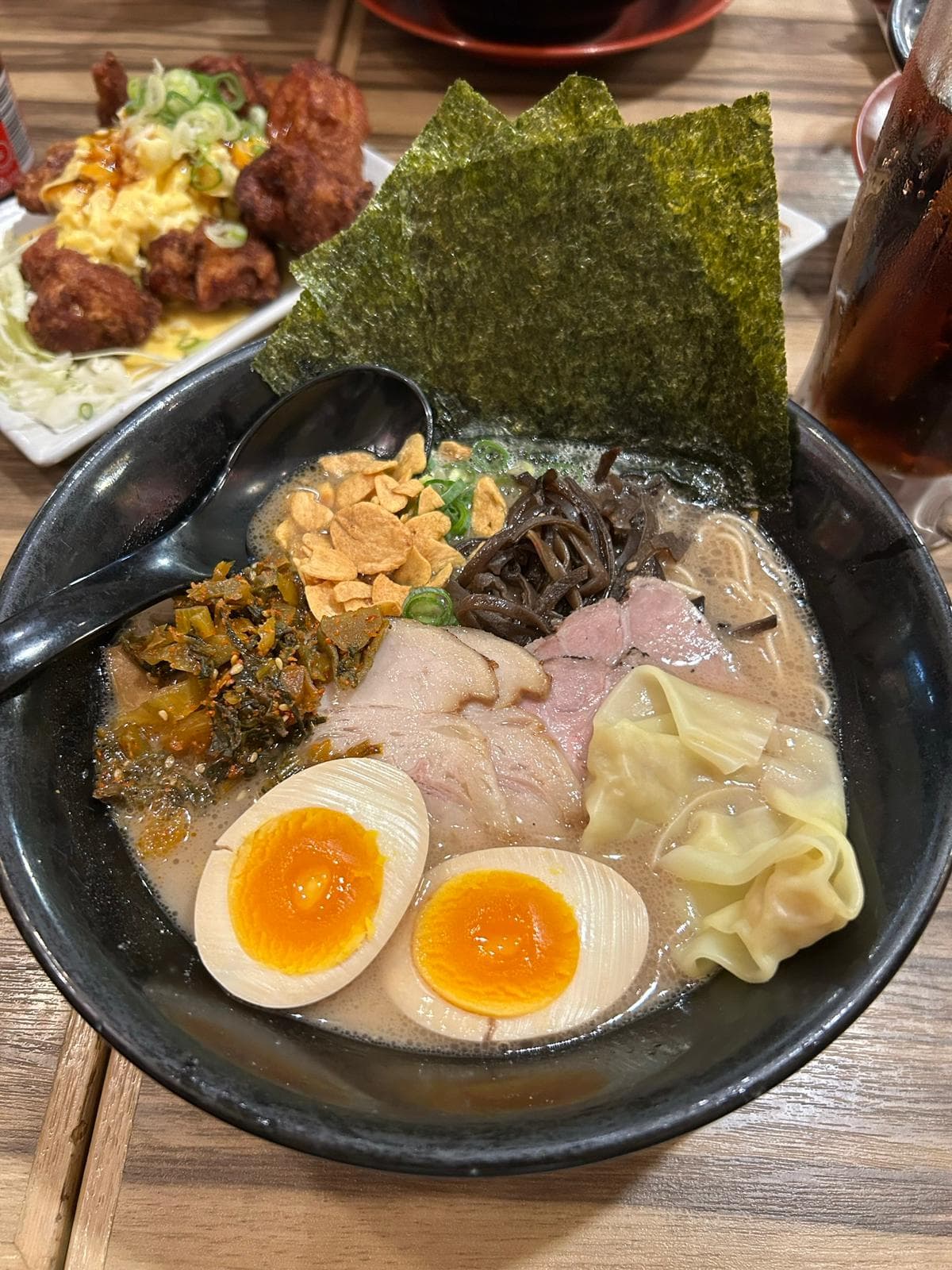 THE FOODIE
